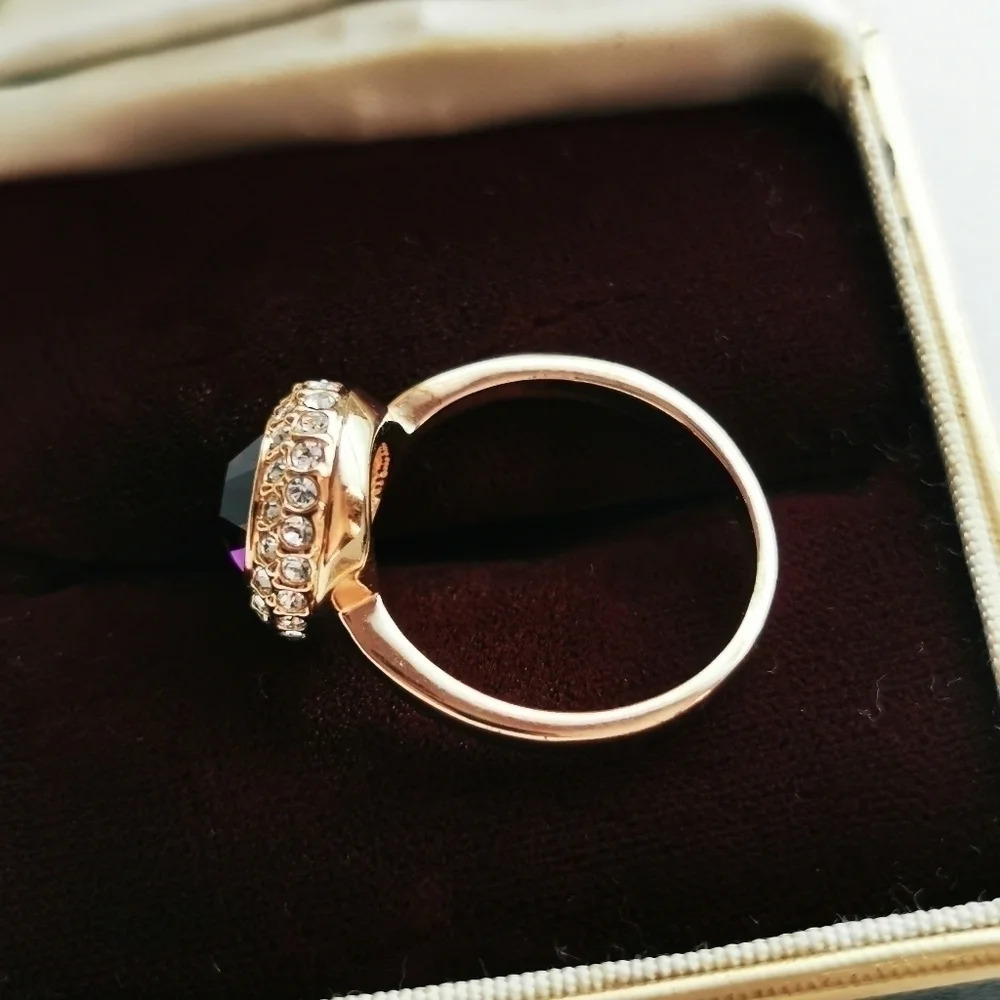 18k GP Halo  ring - Picture 3 of 4